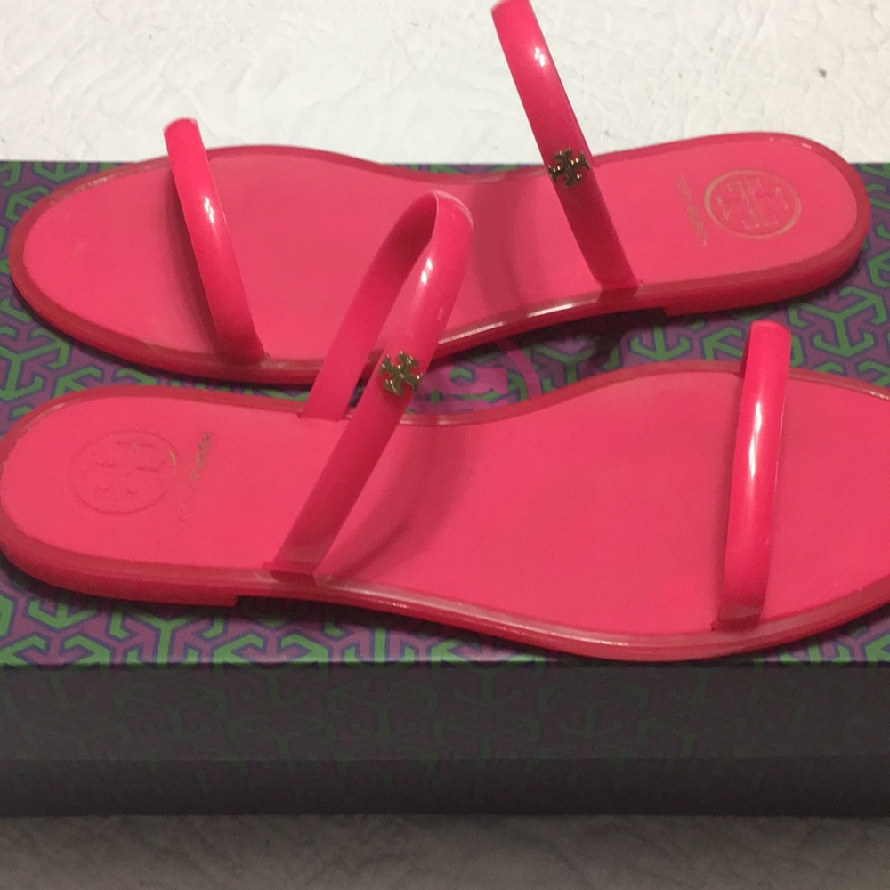 Tory Burch hot pink jelly sandals - Picture 2 of 5